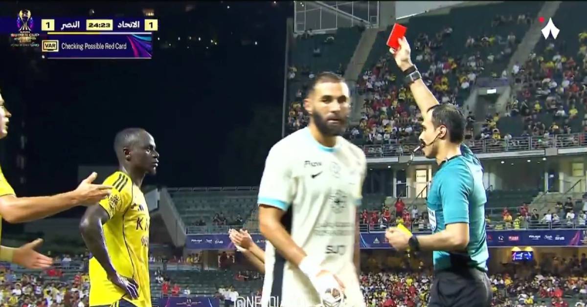Sadio Mané expulsé en SuperCoupe d’Arabie Saoudite (vidéo)