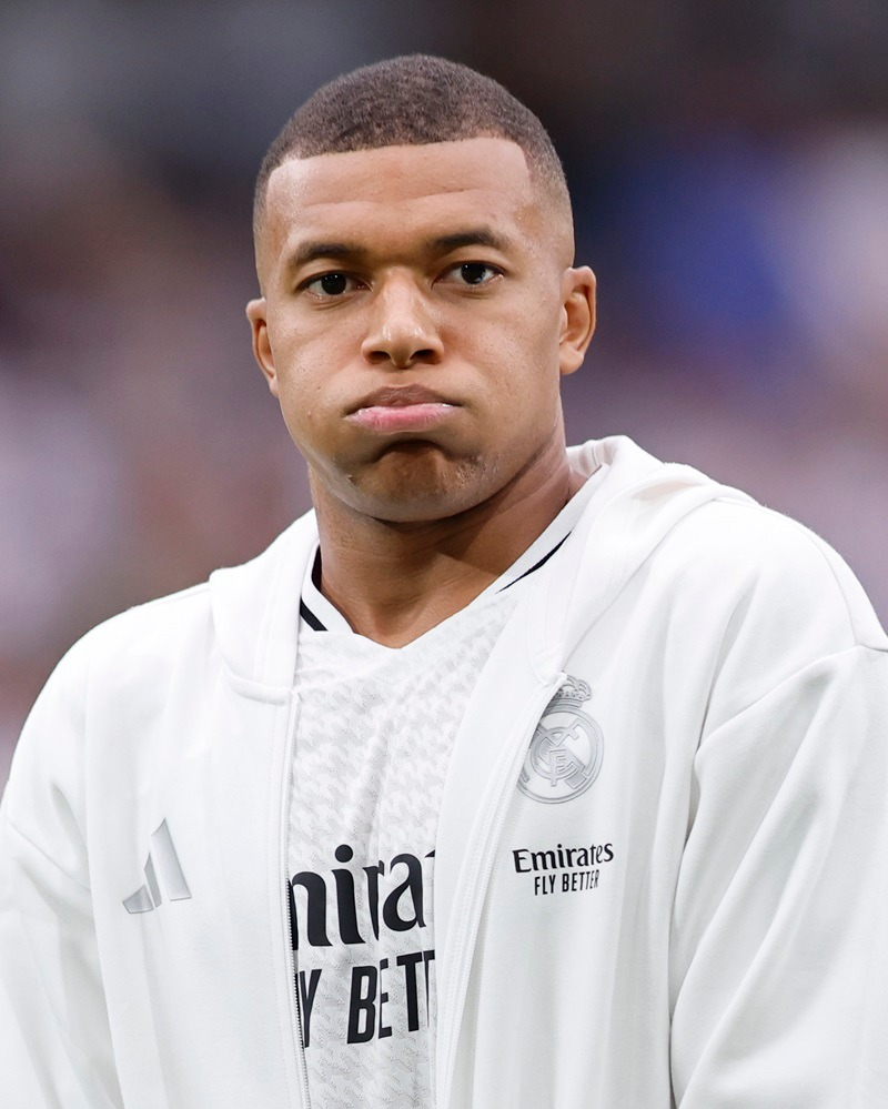  l’offre à 350 millions secoue le Real Madrid, la décision est prise
