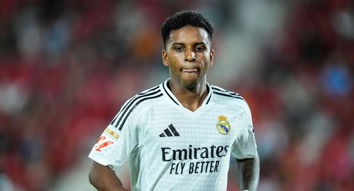 Real Madrid : une recrue XXL confirmée pour 2026, Rodrygo adresse une requête à Xabi Alonso