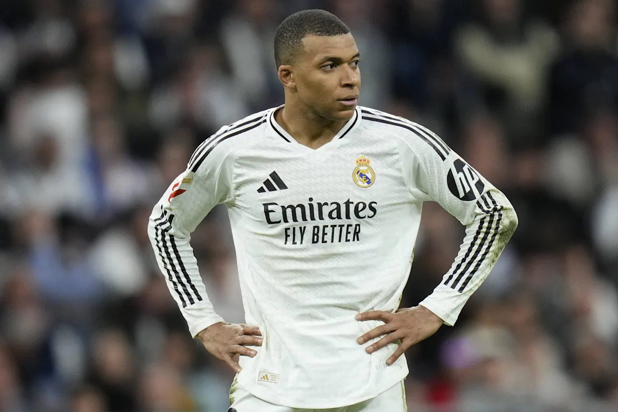 Énorme tacle contre Mbappé… par ses propres coéquipiers !