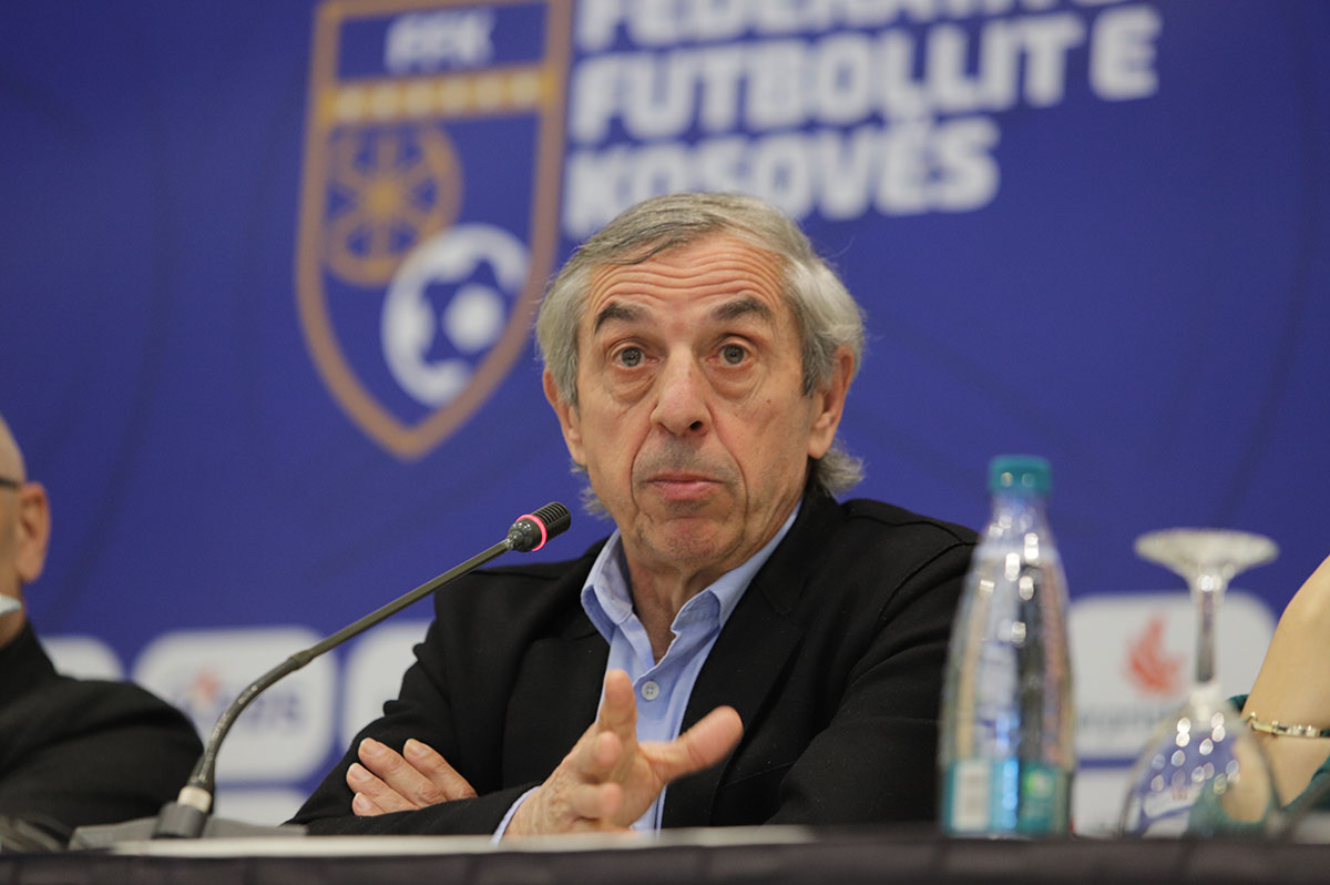 Ballon d’Or : Alain Giresse surprend tout le monde et désigne son grand vainqueur !