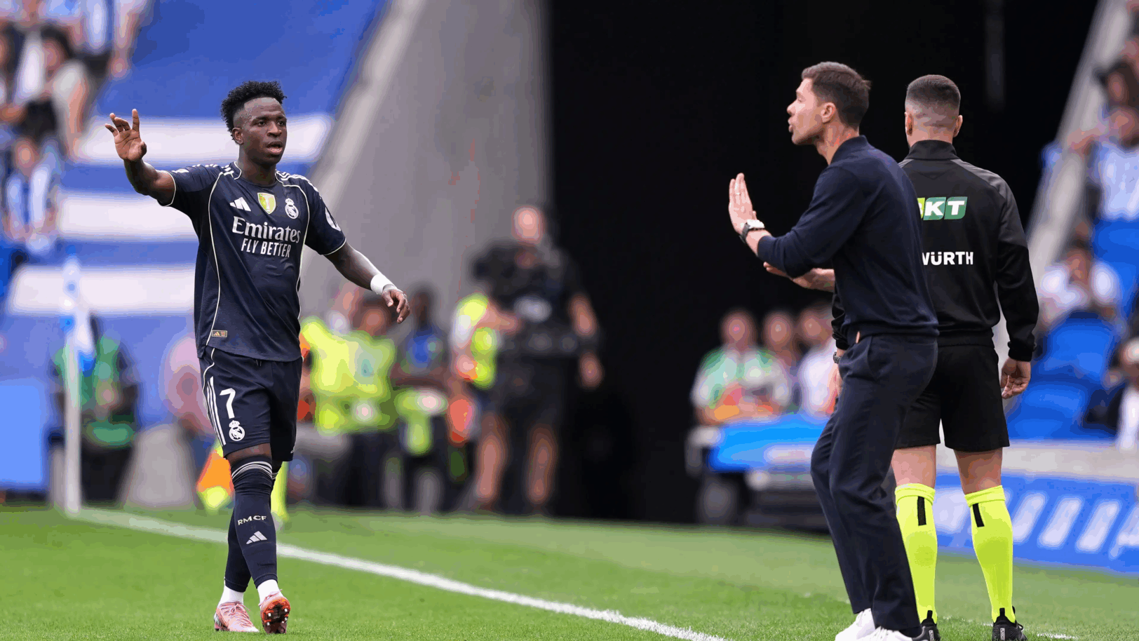 Real Madrid : la décision de Xabi Alonso avec Vinicius fait polémique 2 Real Madrid : la décision de Xabi Alonso avec Vinicius fait polémique