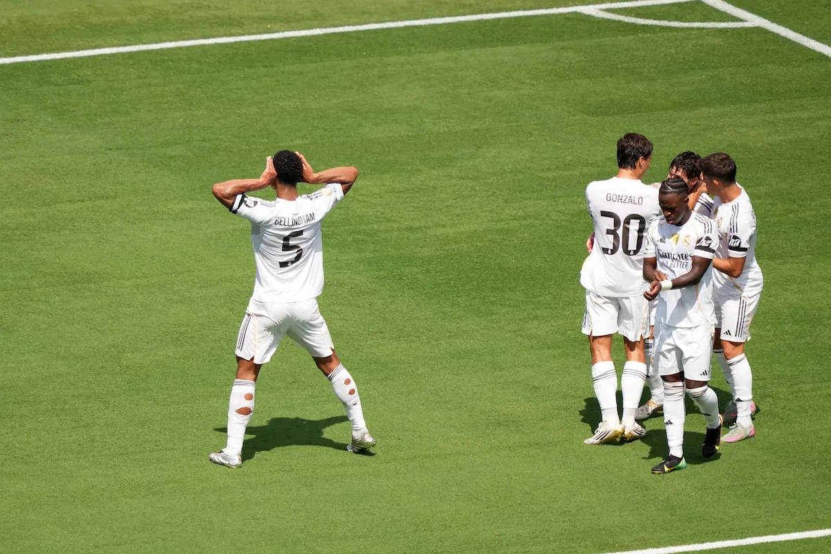 Xabi Alonso et le retour de Bellingham, une tactique qui intrigue