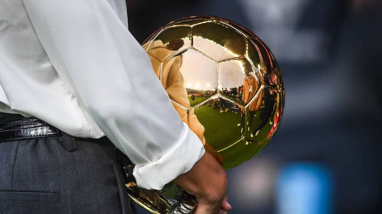 Urgent : le nom du vainqueur du Ballon d’Or aurait fuité !