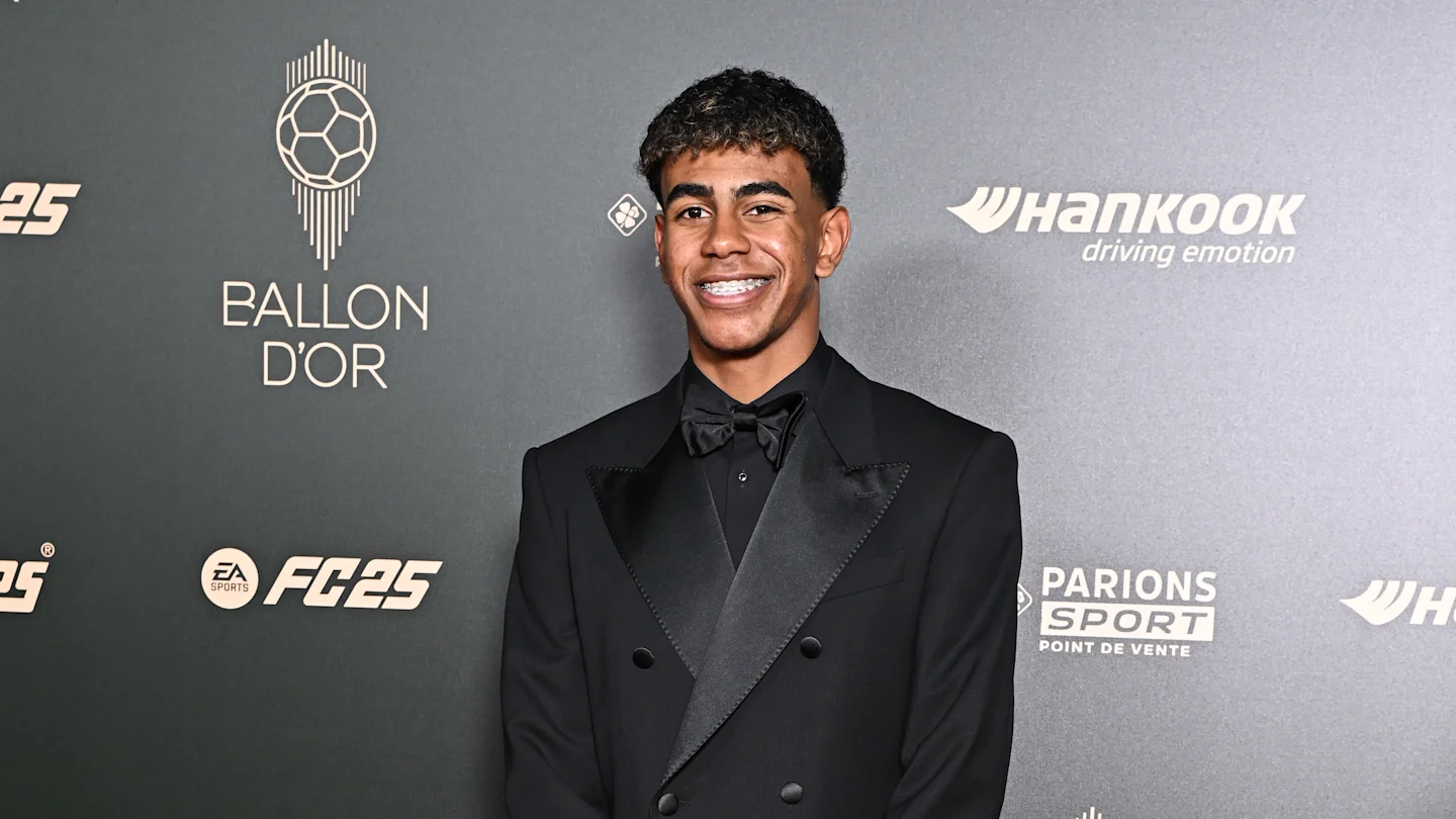 Ballon d’Or : le clan Yamal fait le voyage à Paris, une annonce de taille attendue 2 Ballon d’Or : le clan Yamal fait le voyage à Paris, une annonce de taille attendue