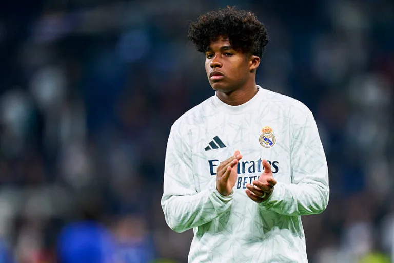 Endrick écarté du Real Madrid mais une grosse destination l’attend 2 Endrick écarté du Real Madrid mais une grosse destination l’attend