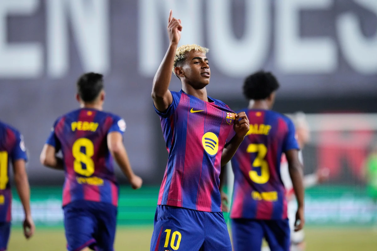 Barça – PSG : Lamine Yamal de retour ? Flick balance une réponse cash à J-4