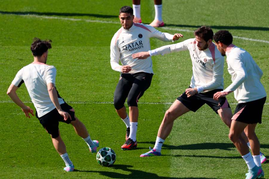 Compo choc Barça – PSG : Luis Enrique surprend avec 3 choix inattendus