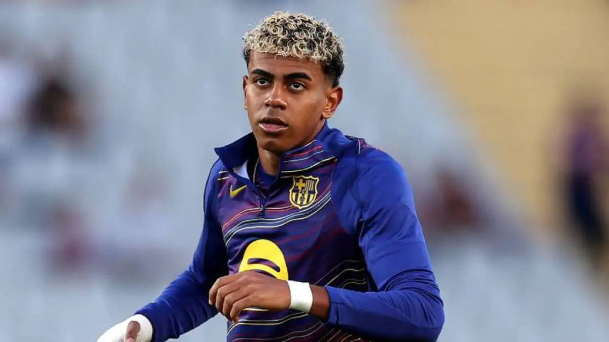 Barça : Une grosse inquiétude plane sur Lamine Yamal, Flick brise le silence