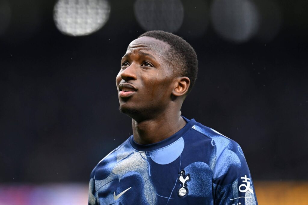 Thomas Frank, entraineur de tottenham, brise le silence et balance tout sur Pape Matar Sarr !