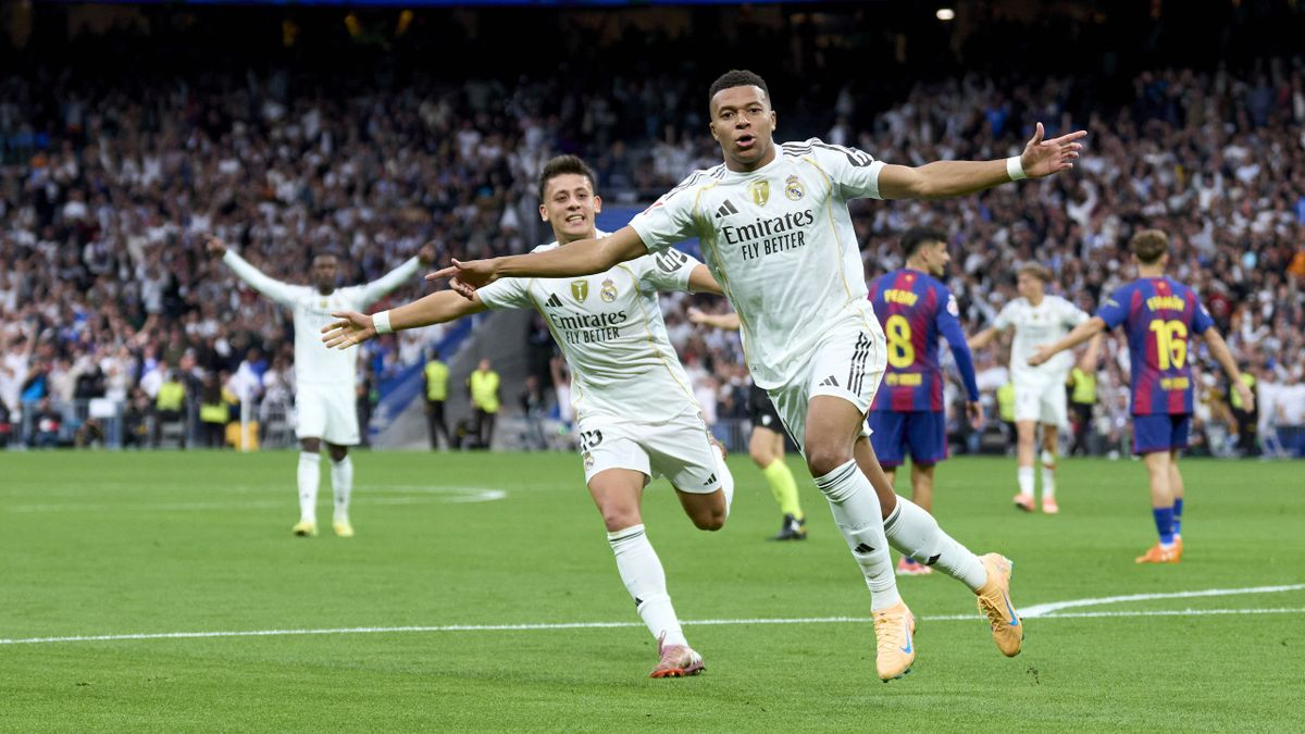 Real Madrid – Barça : De Jong recadre Carvajal et soutient Lamine Yamal !