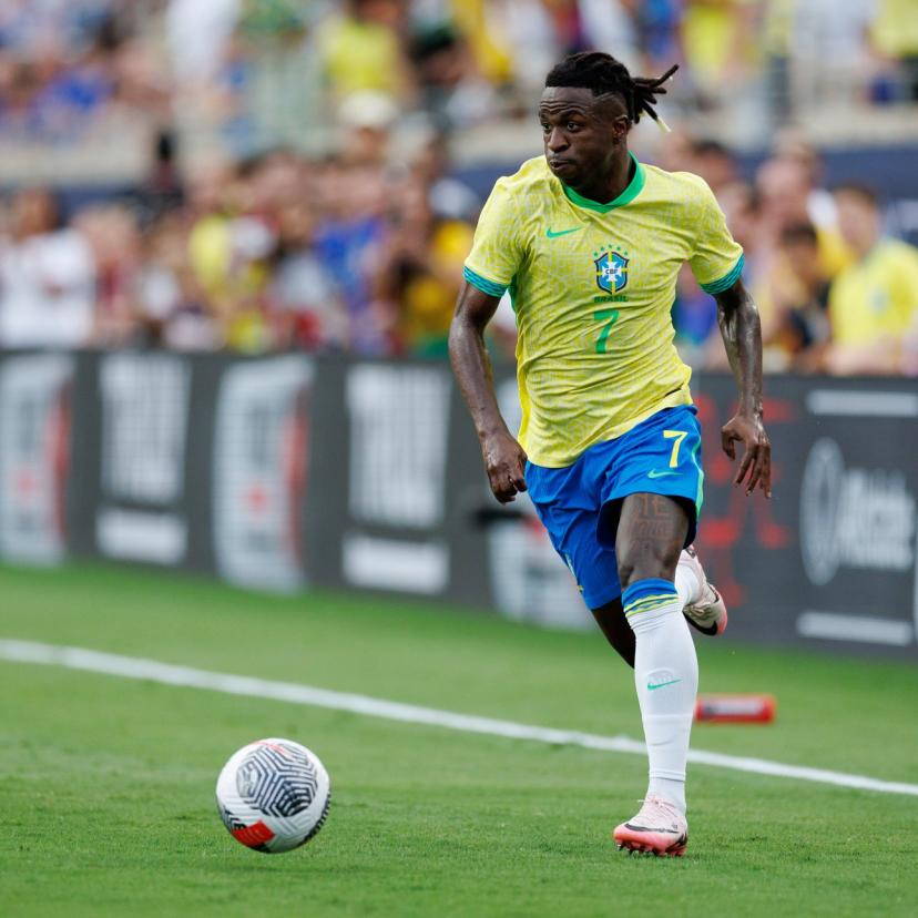 Carlo Ancelotti menace Vinicius Jr avant la Coupe du Monde 2026