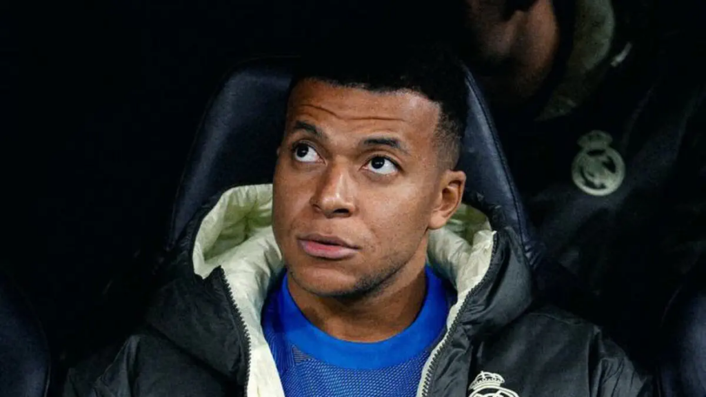 Le tweet d’Álvaro Arbeloa sur Kylian Mbappé met le feu aux réseaux