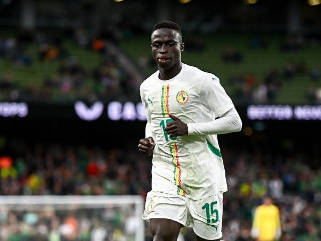 Cinq jours après la finale, la CAF surprend avec une décision contre Krépin Diatta