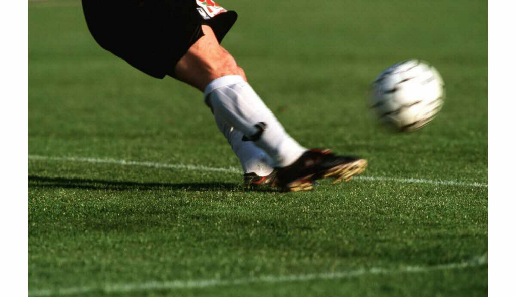 Terrible drame dans le Vaucluse : un jeune footballeur de 17 ans perd la vie