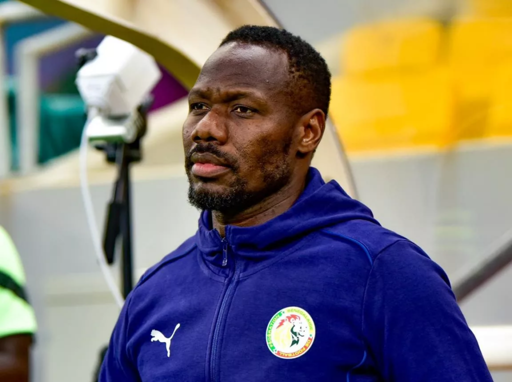 Joseph Antoine Bell lâche ses vérités sur Pape Thiaw et la CAF