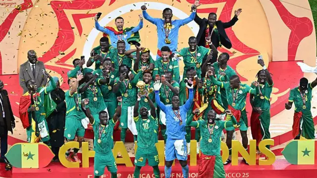 Nwankwo Kanu s’exprime sur le Sénégal après la sanction de la CAF