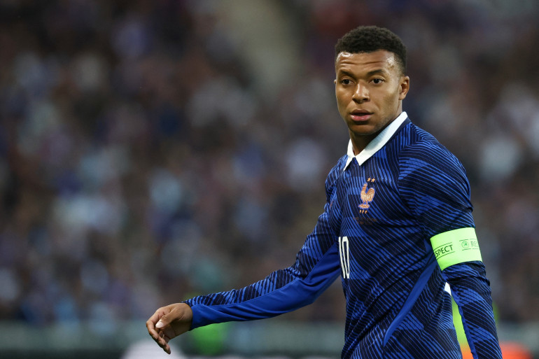 Sénégal–France : El Hadji Diouf fait une révélation sur le père de Mbappé après le tirage