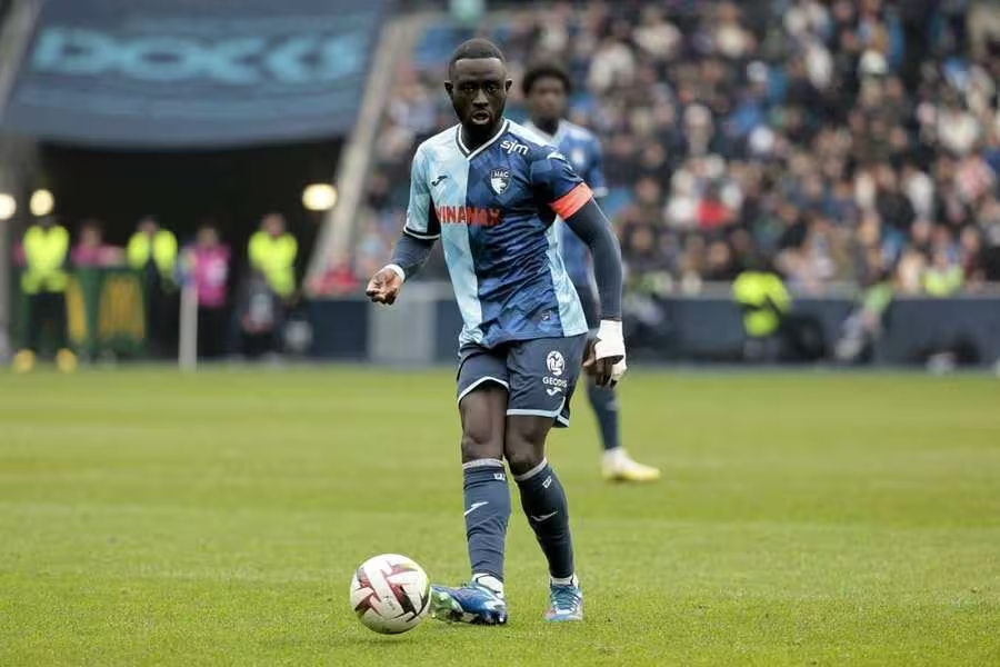 Le FC Séville officialise l’arrivée d’un joueur sénégalais