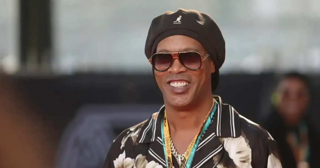 Officiel : Ronaldinho s’engage avec un nouveau club