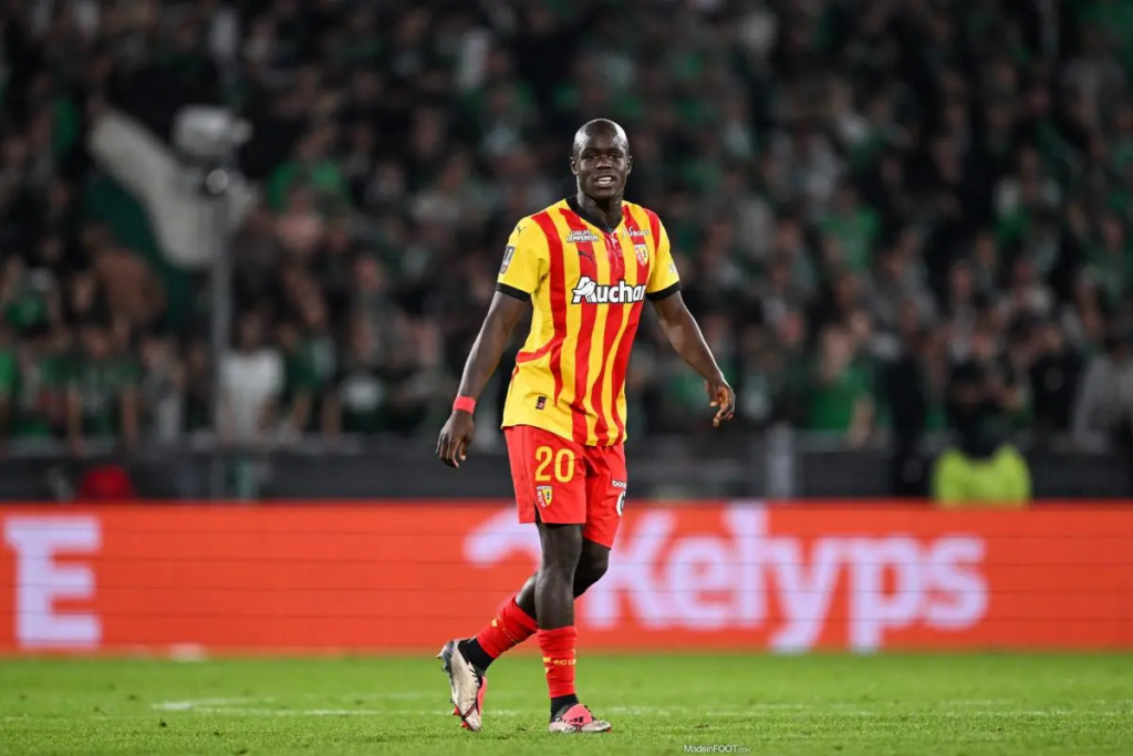 Mercato : l’agent de Malang Sarr a rencontré l’OM