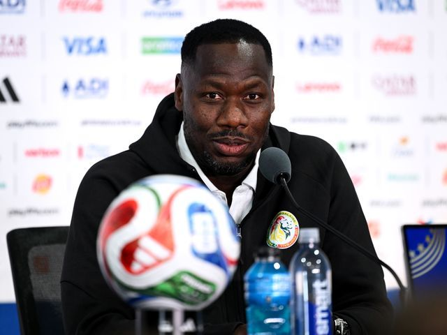 Follow the press conference of Pape Thiaw live