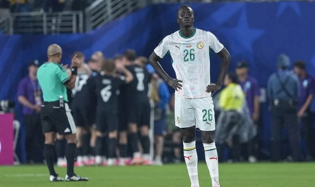 Pape Guèye breaks the silence after the defeat: 'What the coach did...'