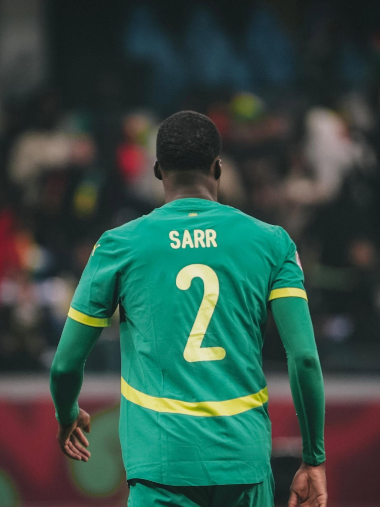 Mercato : Côme passe à l’action et obtient Mamadou Sarr